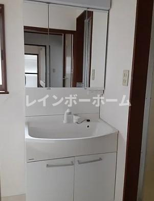 アヴェイラ朝霞の独立洗面台