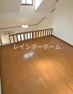 アヴェイラ朝霞の内装
