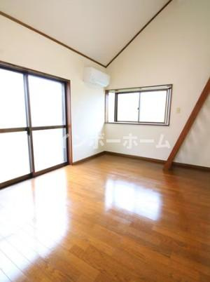 アヴェイラ朝霞の寝室
