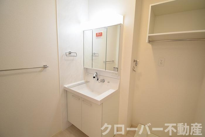 エポックハイツ屋島の独立洗面台|洗髪洗面化粧台