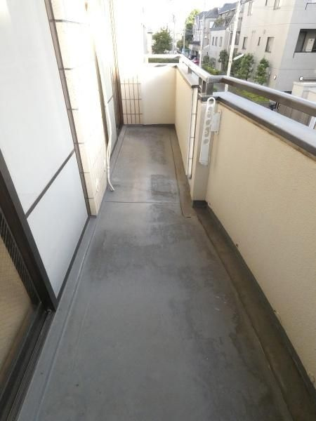 ペアハウス池上のバルコニー