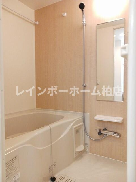特典：仲介手数料が50％OFFです‼の浴室|追い焚き機能・浴室乾燥機があります