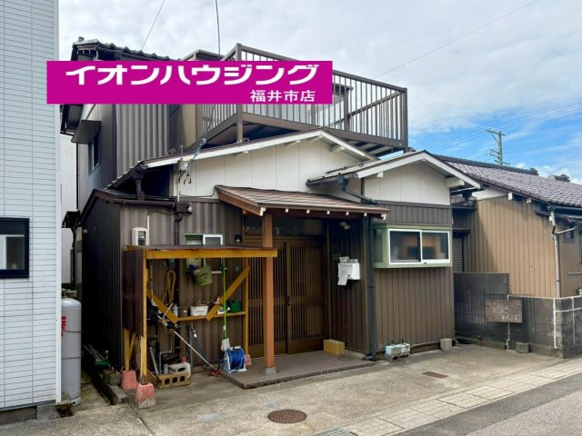 福井市渕町 中古住宅♪
