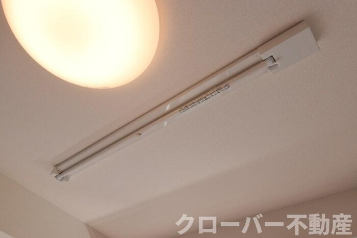 ドヌール・エスパース B棟の内装|室内物干し
