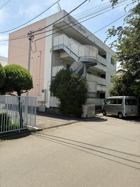 パレスジュンⅡの外観