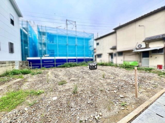 【前面道路含む現地写真】の画像