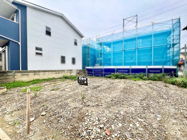 【前面道路含む現地写真】の画像