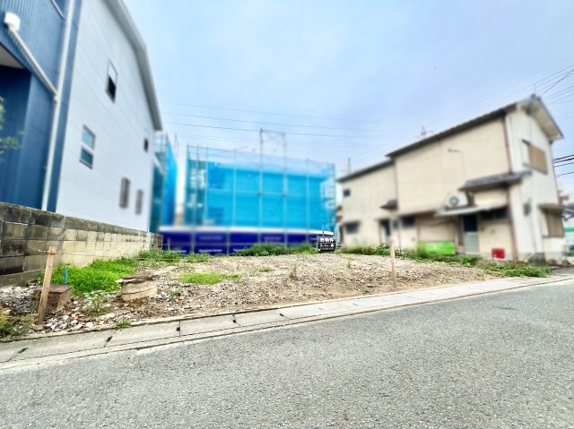 【前面道路含む現地写真】の画像