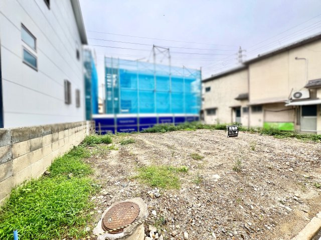 【前面道路含む現地写真】の画像