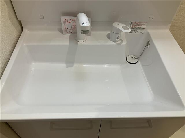 【独立洗面台】