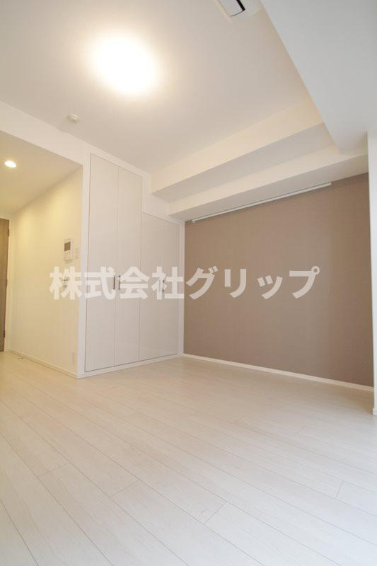 パークアクシス横濱関内スクエアの洋室