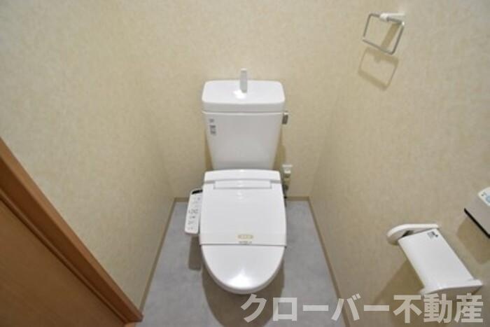 フォレスト林町のトイレ|温水洗浄暖房便座