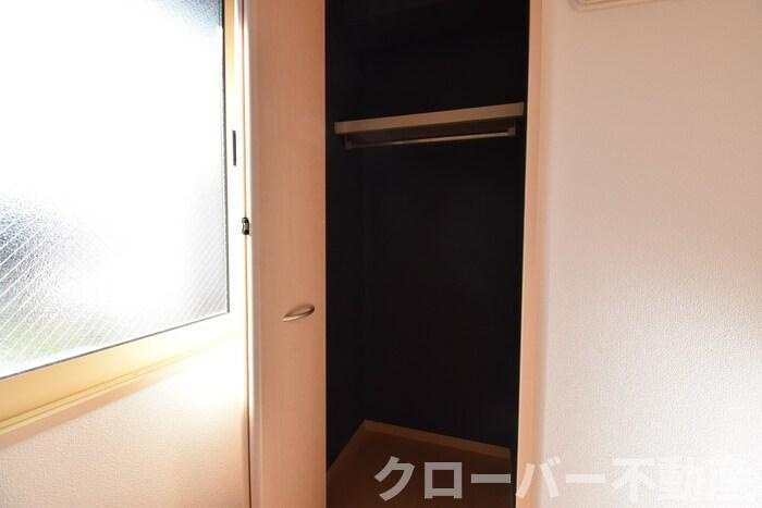 メゾンシャルム木太 B棟の収納|クローゼット