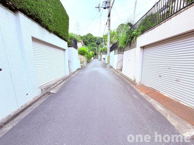 安岡寺町5丁目建物付き土地の前面道路含む現地写真|◆前面道路は交通量が少なめで、お子様も安心です！
◆【onehome専任物件】売主様→当社→お客様の関係でご内覧～商談までスムーズです!!