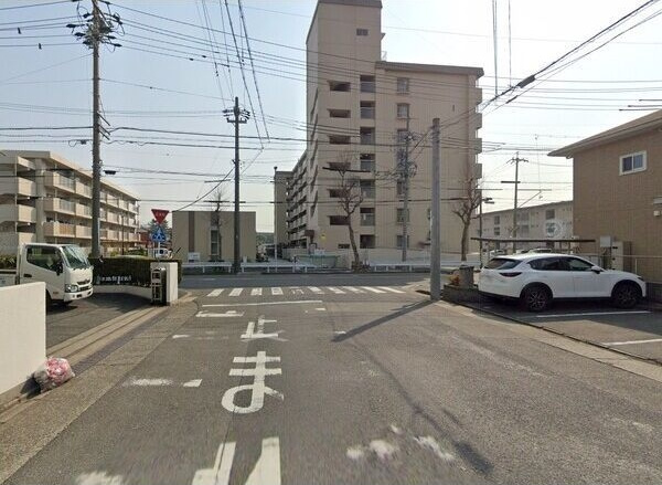 中央経営ビルの周辺