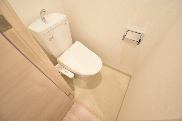 グランカーサ難波元町のトイレ