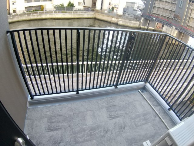 S-RESIDENCE両国sereaのバルコニー