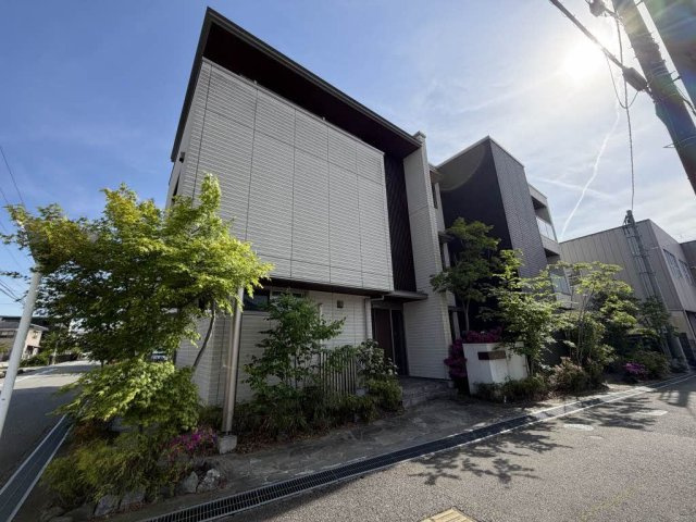 シャリテ堀川小泉の外観
