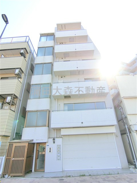 セブンハイム岩間の外観|1985年4月築　RC鉄筋コンクリート造地上6階建て総戸数5戸
東京都大田区大森西2丁目　京浜東北線大森駅徒歩18分、京急本線平和島駅徒歩4分