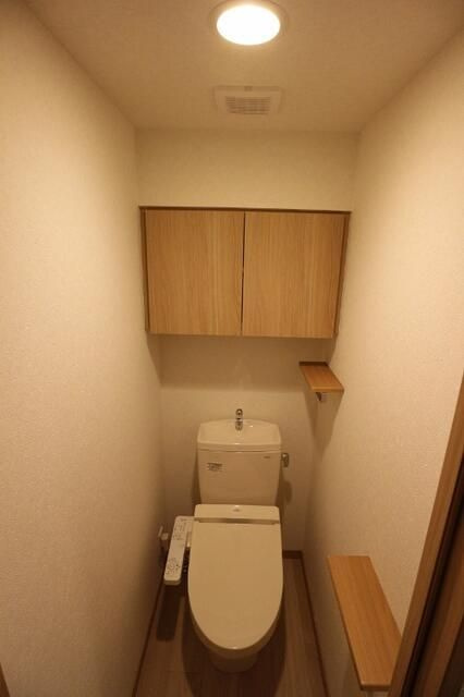 ルーブル蓮根のトイレ