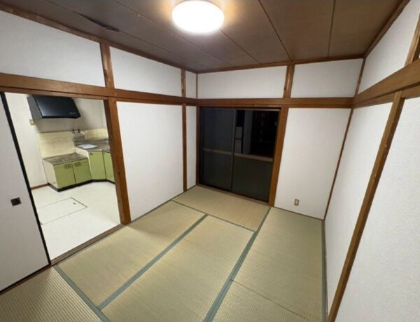 枚方市招堤大谷戸建の収納