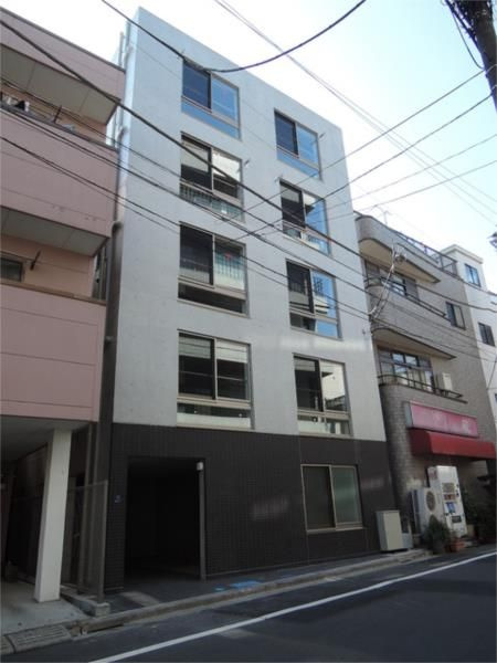 コローナ赤羽の外観