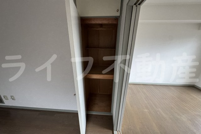 パークモダン高井田の収納|収納豊富です