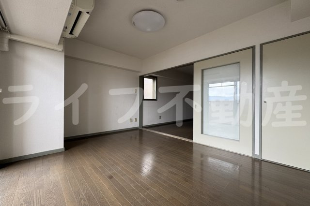 パークモダン高井田の内装|内装は落ち着いています