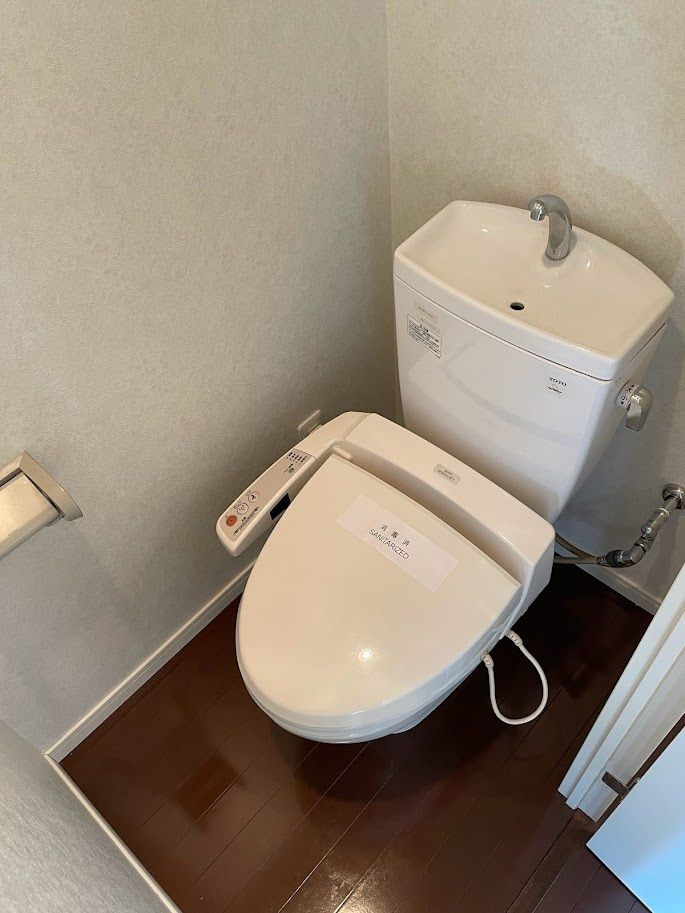 新品家具付きマンション長浜2(KaGood福岡)のトイレ