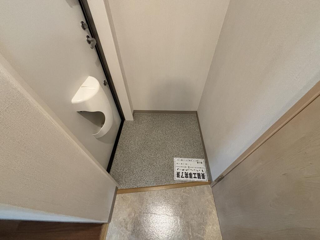 ACEROの玄関