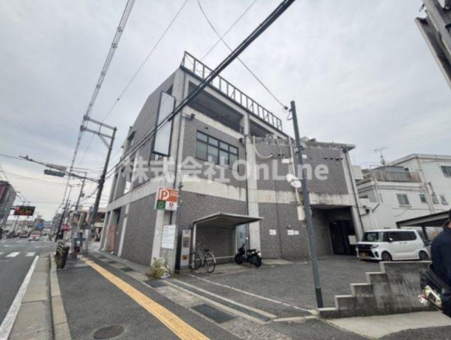 八尾市志紀町１丁目の賃貸マンションの外観