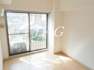 【居間・リビング】 | セゾン深川 | 洋室のお部屋です。