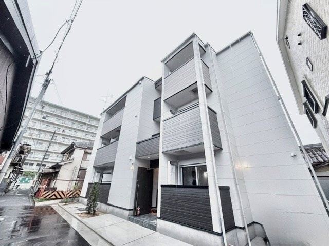 REGIES八尾駅前