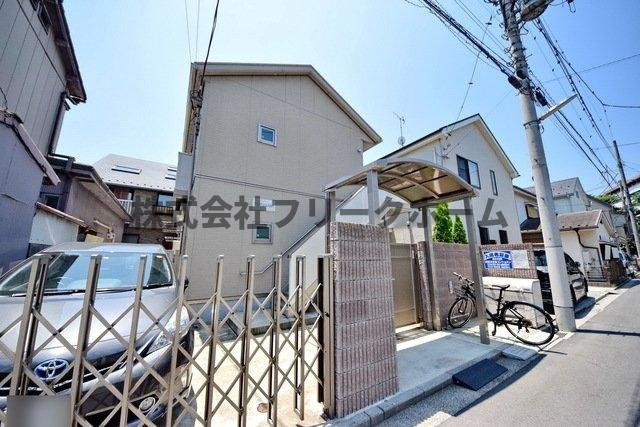 グランデュール武蔵野の外観