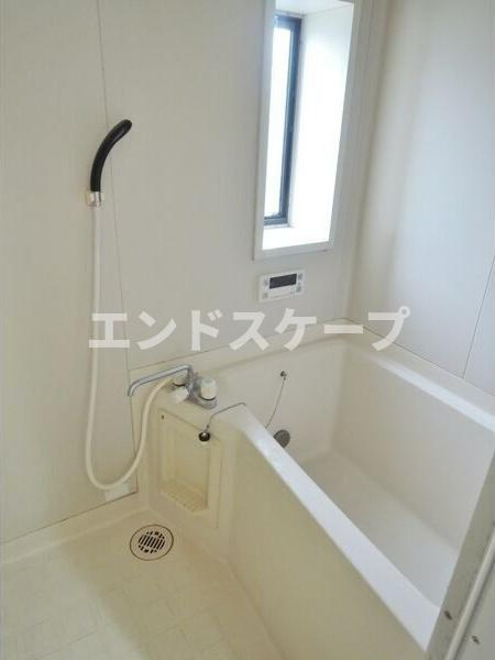 アトレイユDの浴室|高崎、前橋のお部屋探しはエンドスケープまで！お客様の理想お聞かせ下さい♪