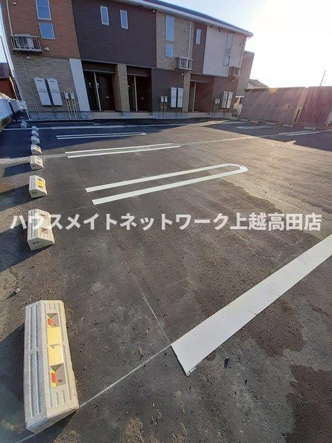 アリエッタの駐車場|消雪付駐車場