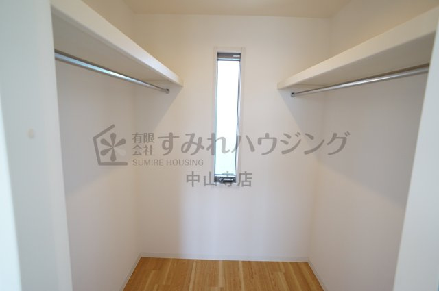 久代３丁目戸建貸家の収納