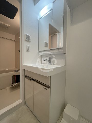 ワールドアイ難波南PORTA の独立洗面台|ワールドアイ難波南PORTA　独立洗面台
