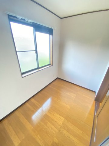 並木町一戸建貸家の内装
