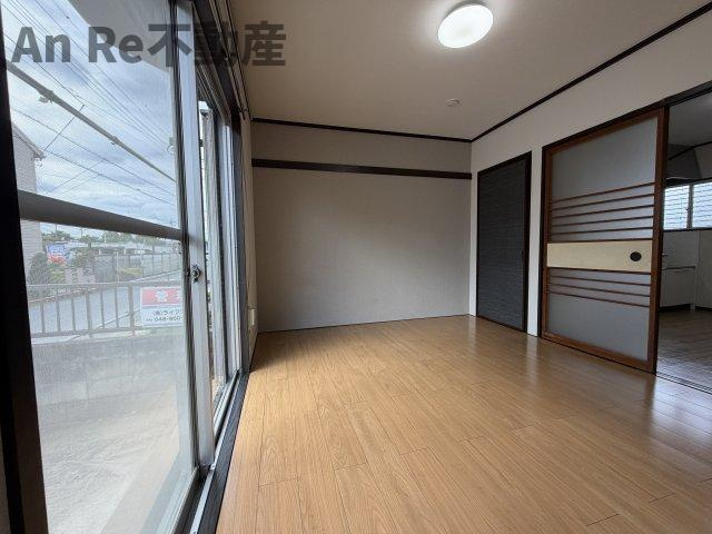 渡辺ハイツの洋室