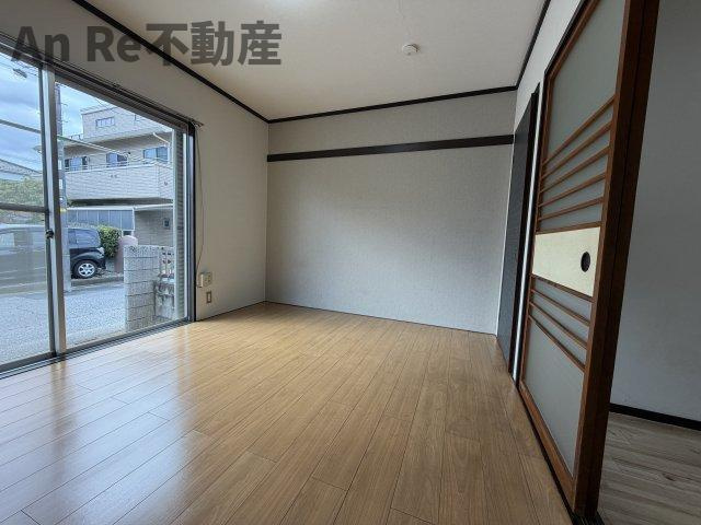 渡辺ハイツの玄関