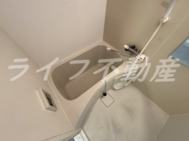 フォレストグレイス深江橋Ⅱの浴室|コンパクトで使いやすいお風呂です