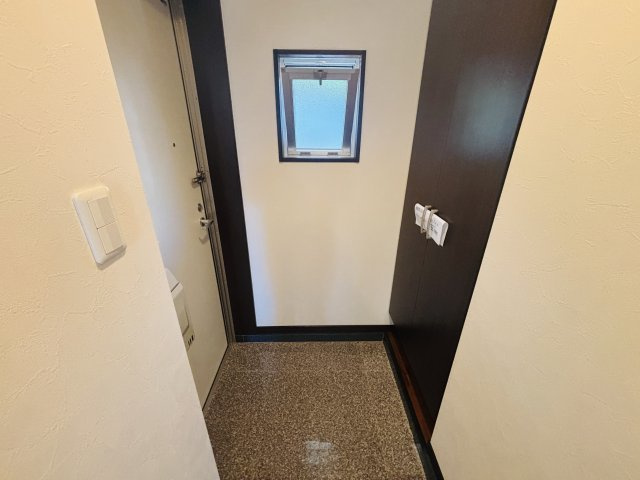 Le Placide(ルプラシード)の玄関