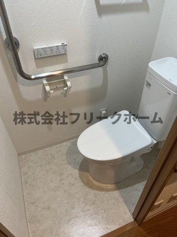 武蔵野市境２丁目の賃貸マンションのトイレ