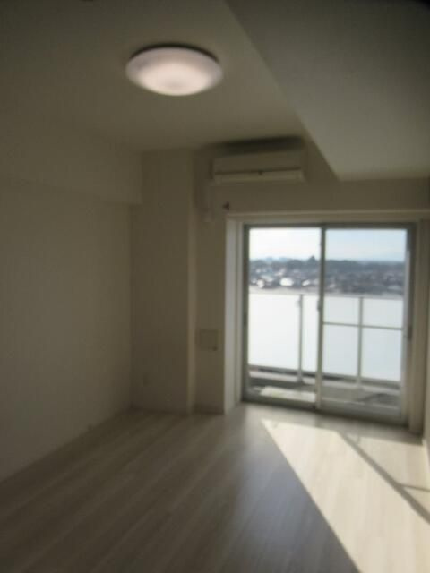 ＨＹ’ｓ　Ｓａｌｉｒｅ　用賀の居間・リビング