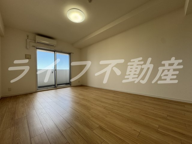 フォレストグレイス深江橋Ⅱの居間・リビング|ゆったり過ごせるリビングです
