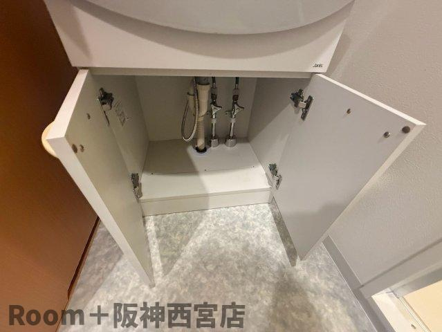 プレッツァ西宮の収納