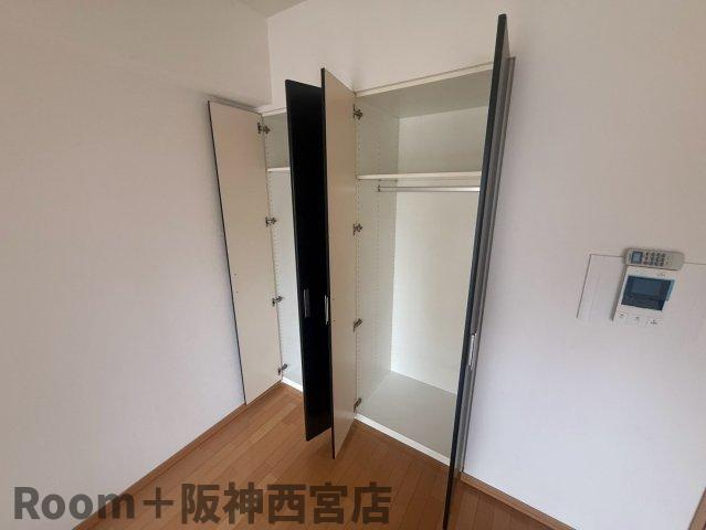 プレッツァ西宮の収納