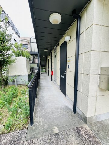 【エントランス】ヴァンベール宍戸 
