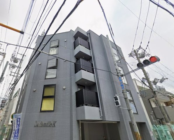 ラ　ファミーユ　ケイ